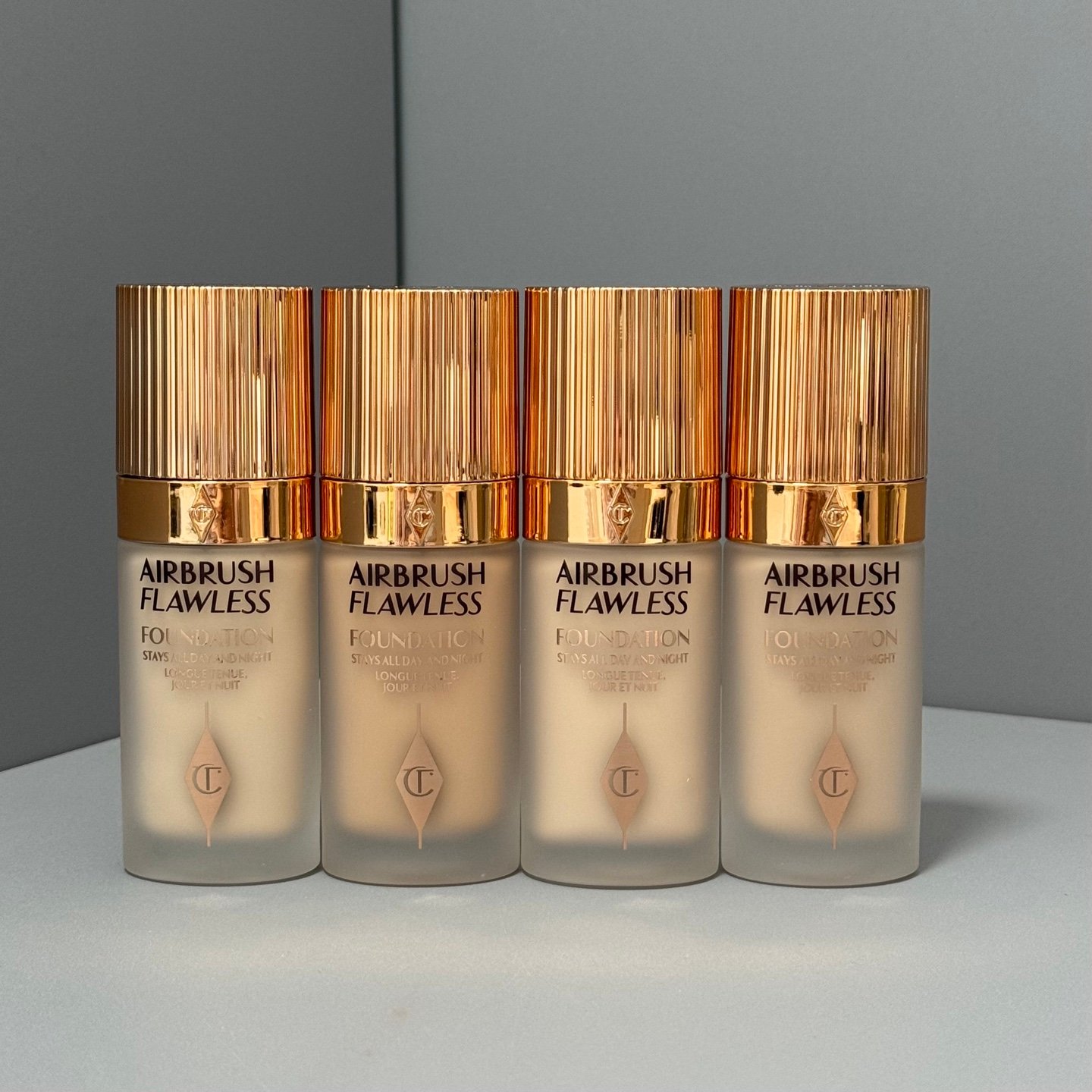 Airbrush Flawless Foundation - Fond de teint léger à couvrance totale CHARLOTTE TILBURY – Image 5