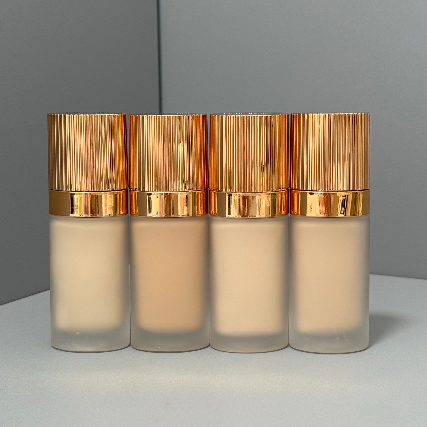 Airbrush Flawless Foundation - Fond de teint léger à couvrance totale CHARLOTTE TILBURY – Image 7
